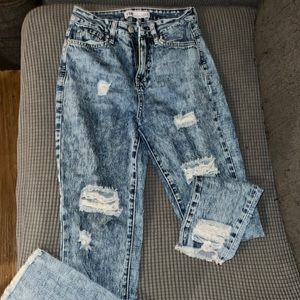 Bleach wash jeans